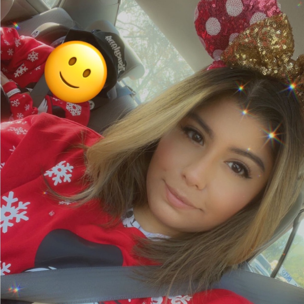 Meet your Posher, Alisha